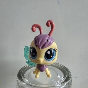 3/$22 Littlest Pet Shop # 62 Fairlie Frosting Yellow Pink Butterfly Teal Wings